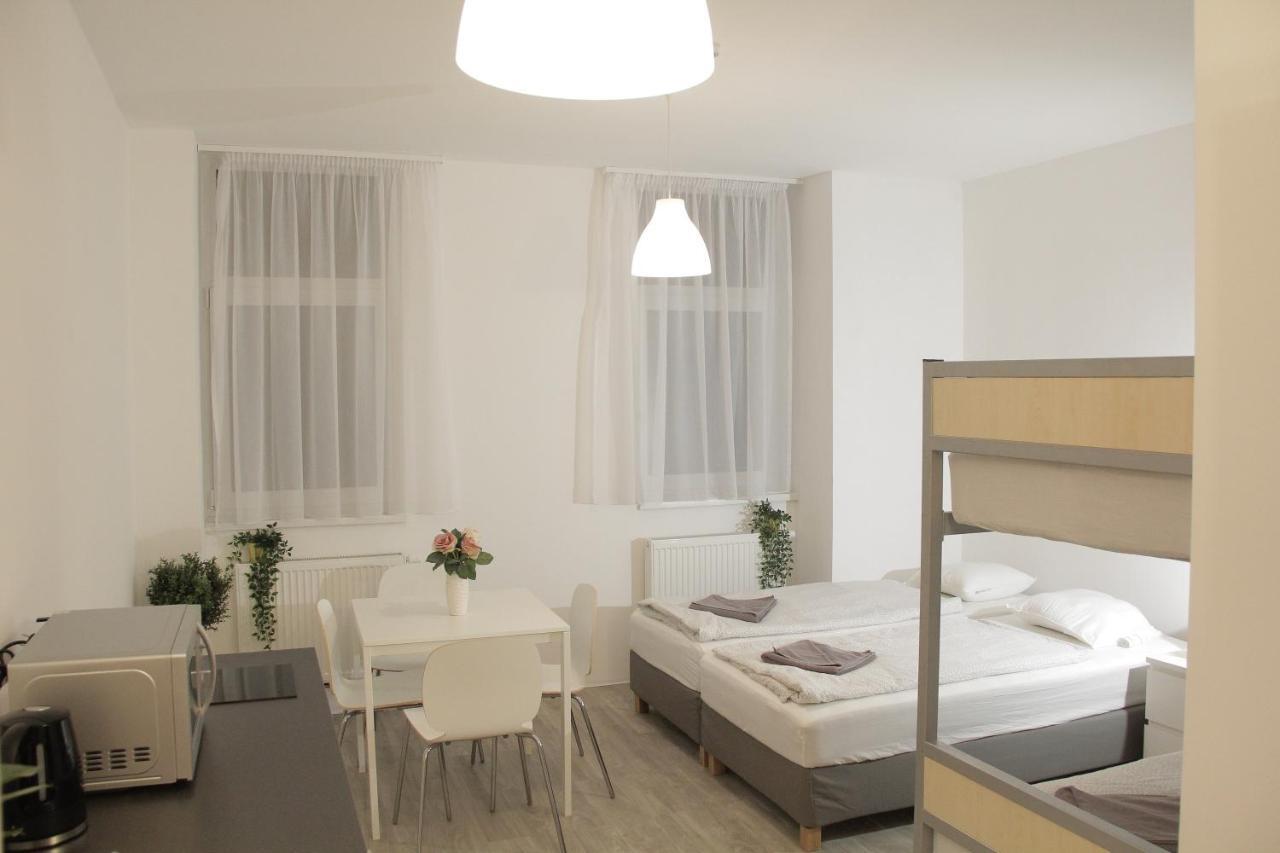 Apartamento Betariel'Com Hauptbahnhof Viena Exterior foto